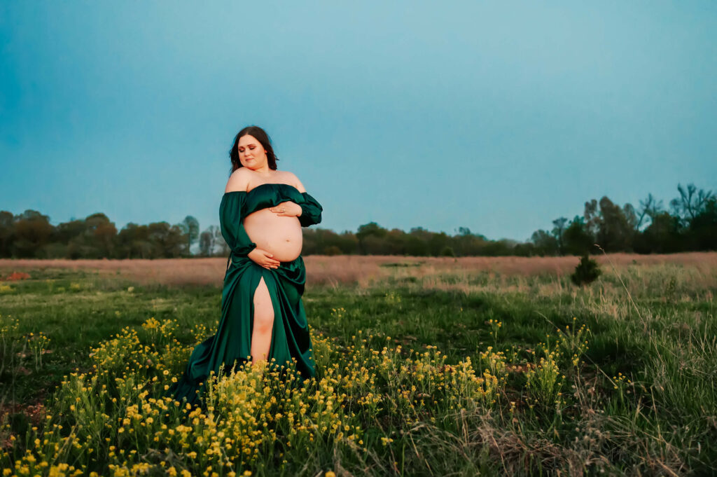 pregnant mom outdoors at night during Springfield MO family photography session